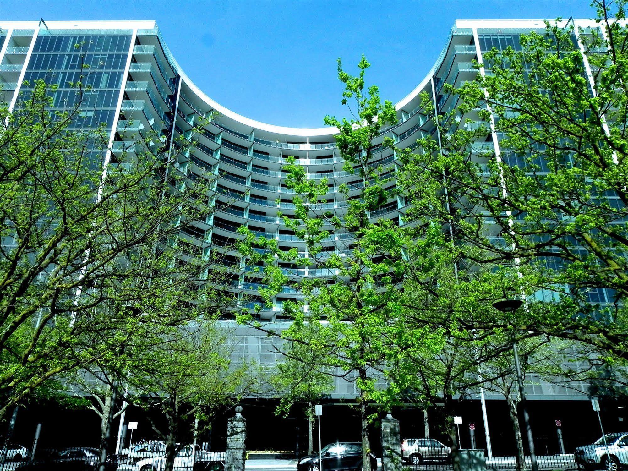 Aac Apartments - Manhattan Canberra Buitenkant foto