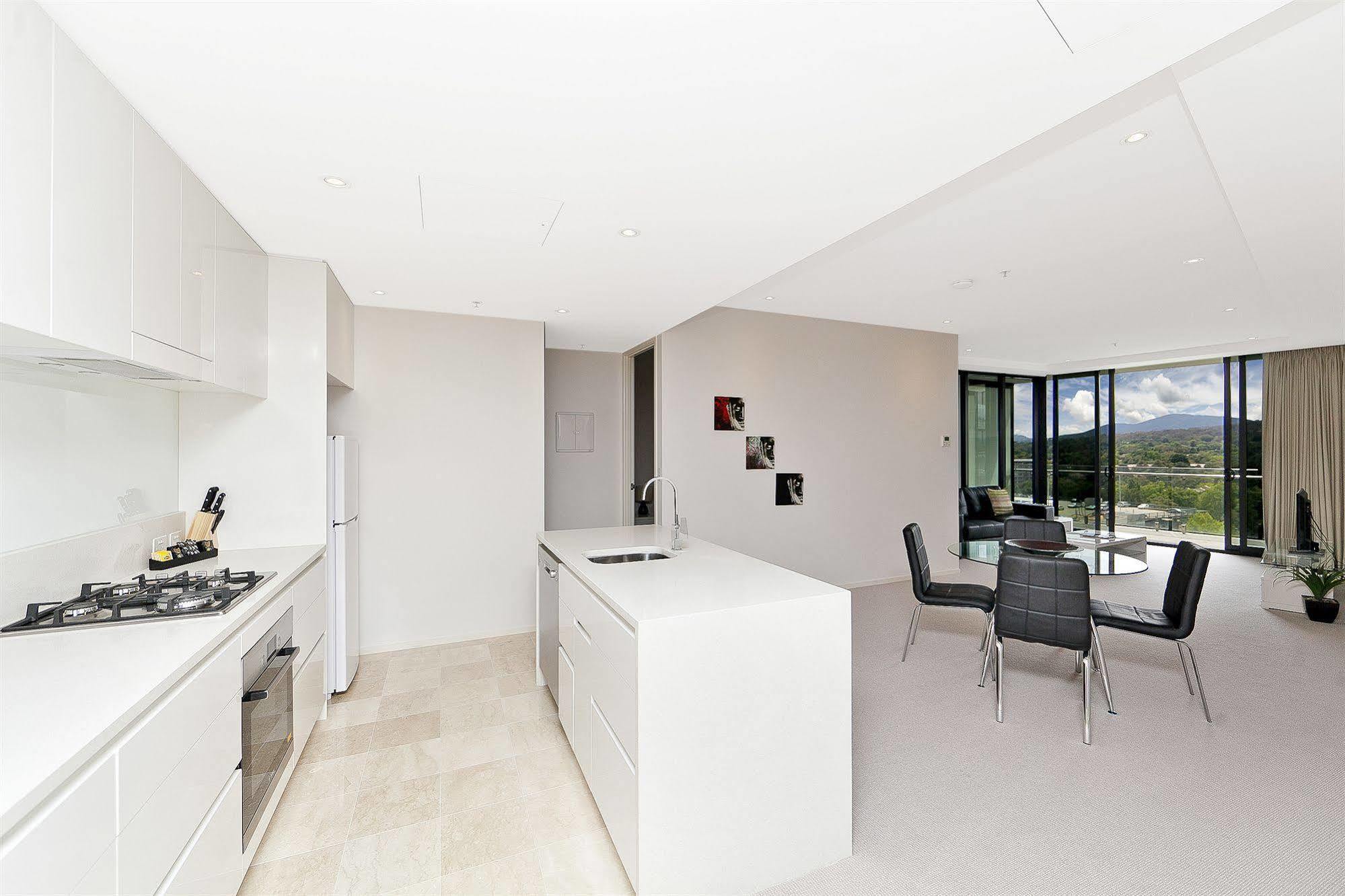 Aac Apartments - Manhattan Canberra Buitenkant foto